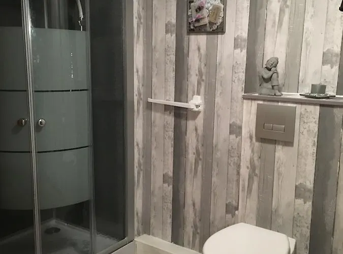 Maison Des Vignes Bed & Breakfast